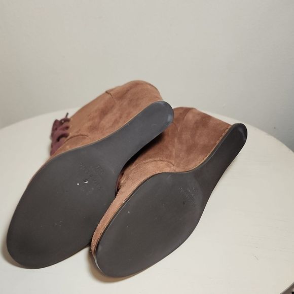 Kate Spade Saundra Brown Wedge Ankle Booties with Lace-Up Closure Size 8.5 - Picture 4 of 11